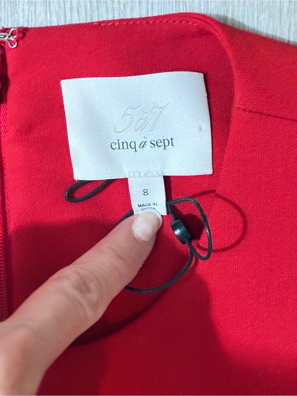 Cinq à Sept Red NWT Belted Flounce Hem Dress Size 8 Sleeveless Cocktail - Picture 5 of 9
